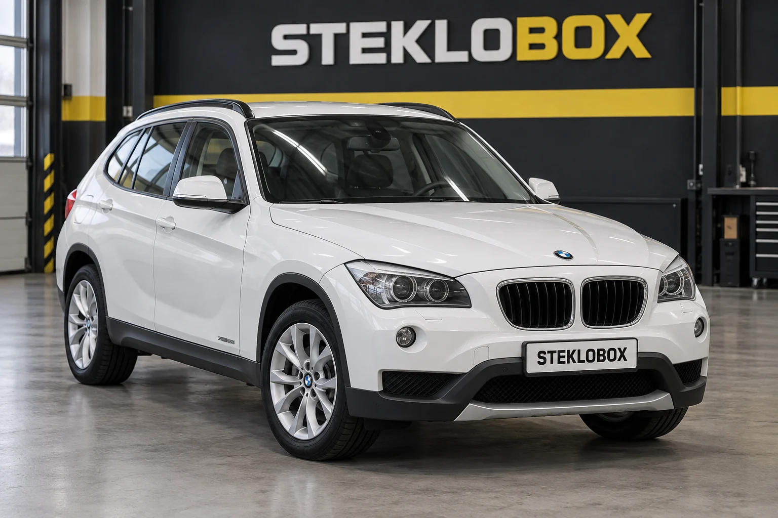 BMW X1 I (E84) в установочном центре STEKLOBOX