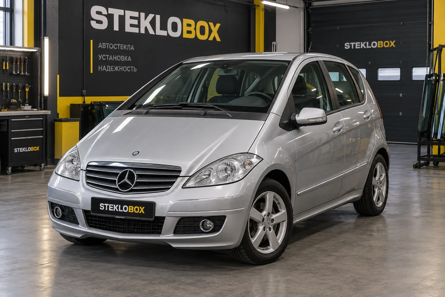 Mercedes-Benz A-Class W169 II в установочном центре STEKLOBOX
