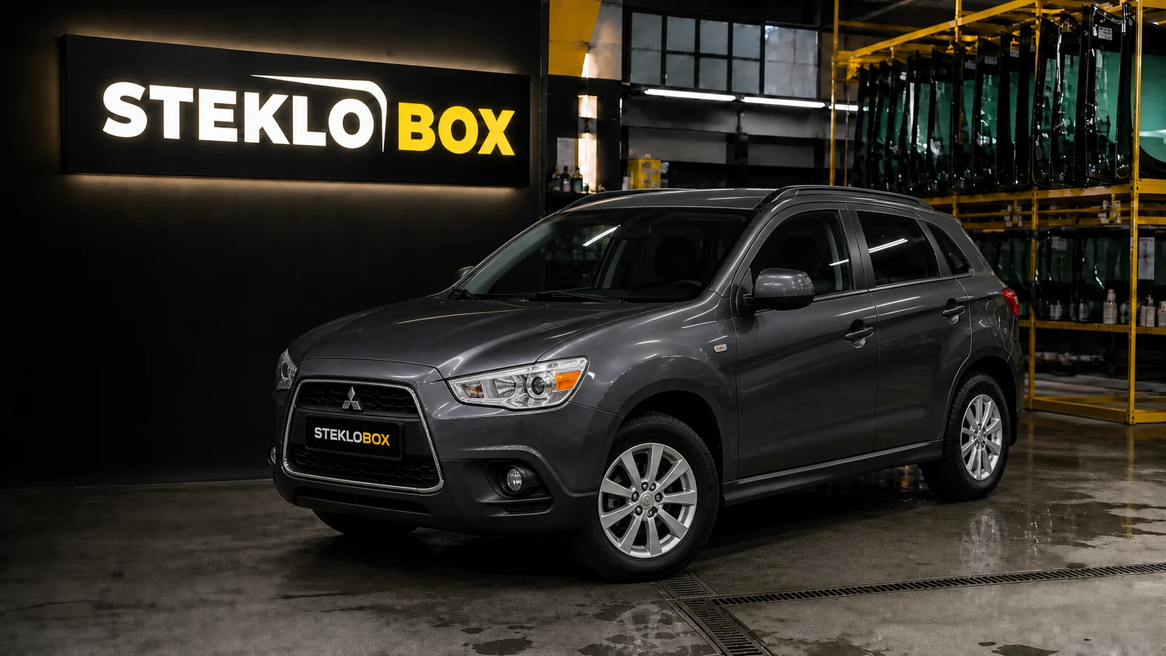 Mitsubishi ASX в установочном центре STEKLOBOX