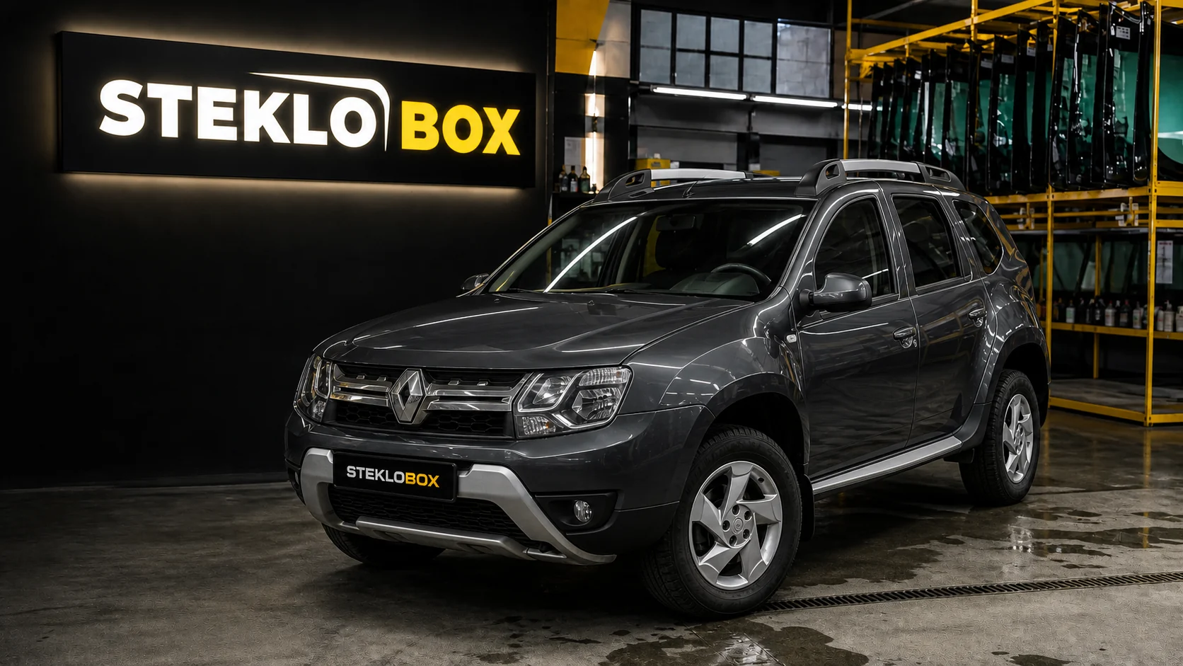 Renault Duster I в установочном центре STEKLOBOX